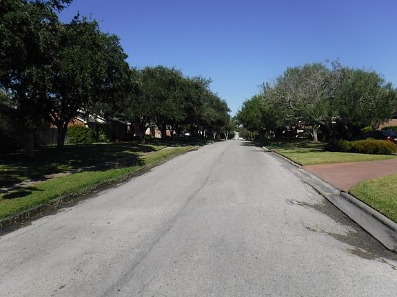 5th image of 15101 Guadalupe River Dr