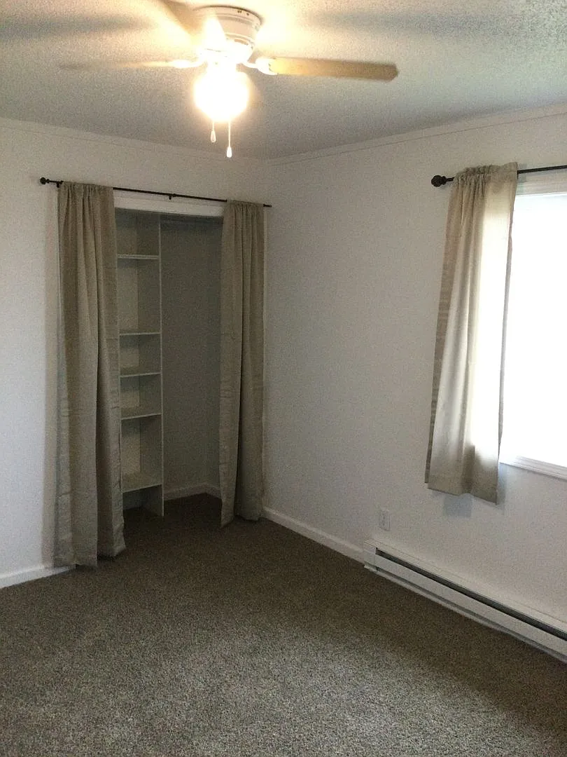 Crown Point Apartments — Photo 3