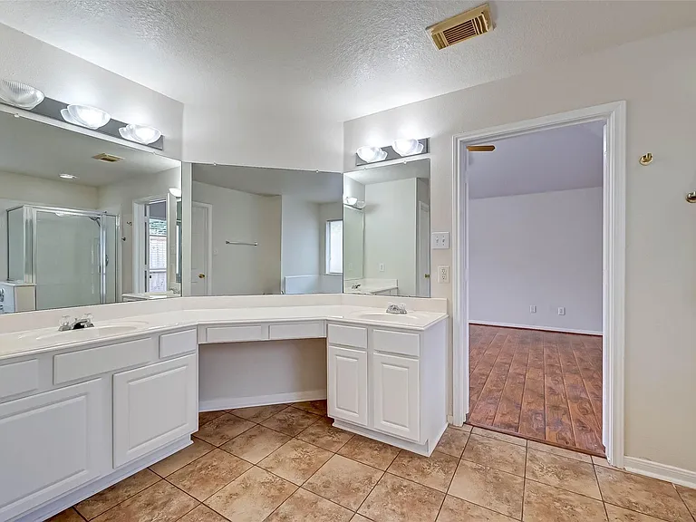 3630 Winstrome Ct — Photo 36