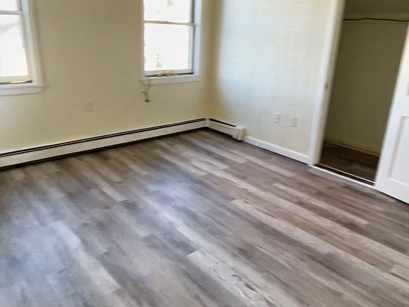 2nd image of 12 John St #Ii