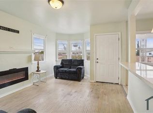 122 1/2 W 110th St, Los Angeles, CA 90061