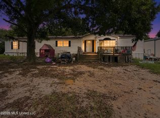 21040 Houston Ladner Rd, Saucier, MS 39574