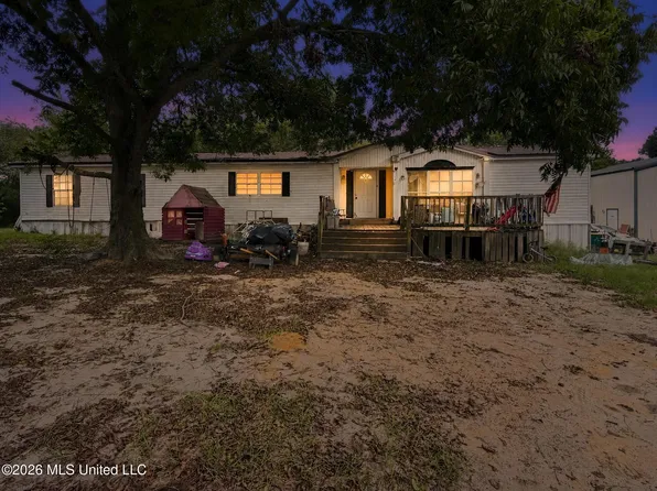 21040 Houston Ladner Rd, Saucier, MS 39574