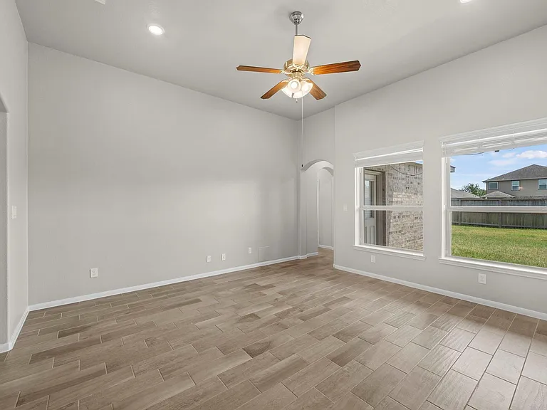 24303 Golden Fallow Dr — Photo 10