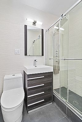 5th image of 195 Johnson Ave APT 3R