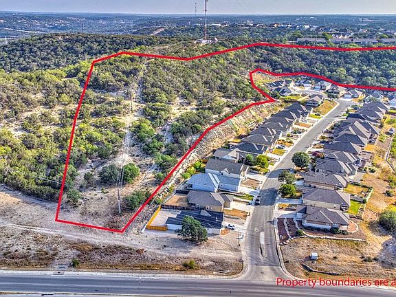 5th image of 300 Holdsworth Dr