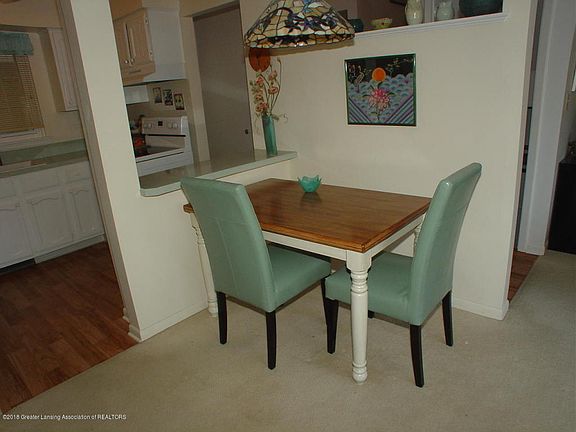 4th image of 1706 Peppertree Ln #36
