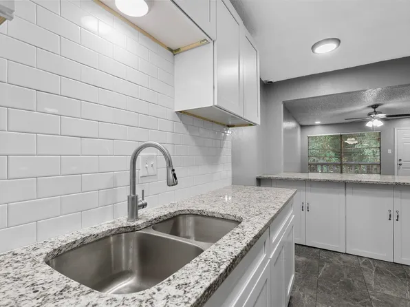 6012 Westridge Ln APT 610, Fort Worth, TX 76116