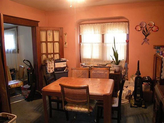 5th image of 23 Klee Ave