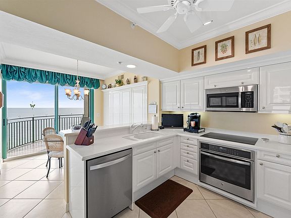 3rd image of 980 Cape Marco Dr Unit 804