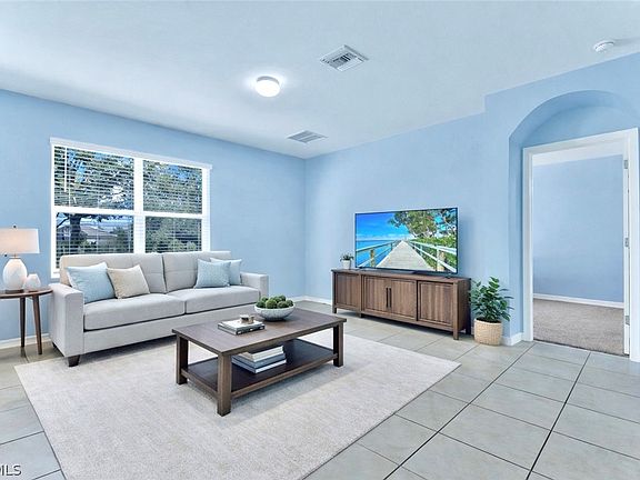 4th image of 10357 Silver Pond Ln