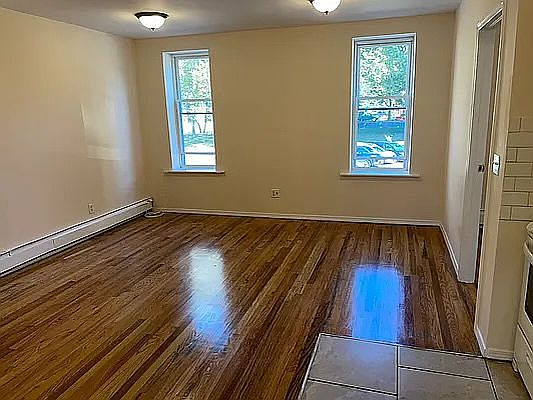 2nd image of 920 De Kalb Ave #2
