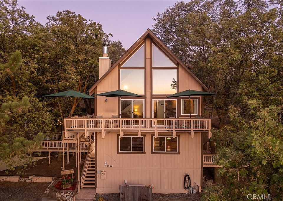 1st image of 1403 Yosemite Dr