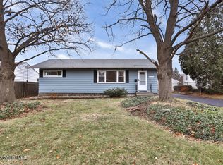 135 W Lawrence St, Albany, NY 12203