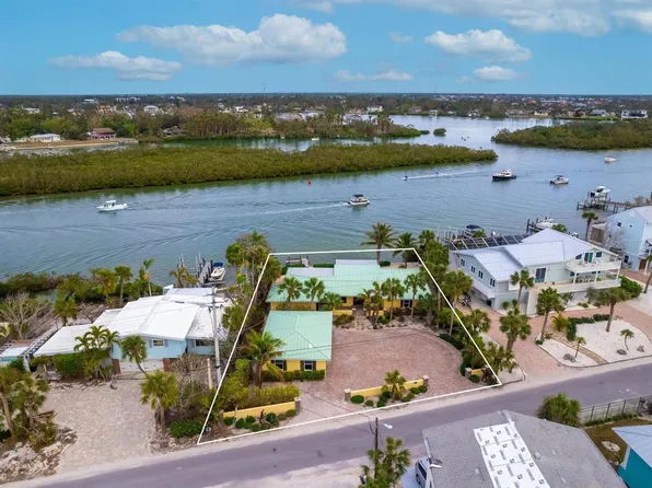 411 S CASEY KEY ROAD, NOKOMIS, FL 34275