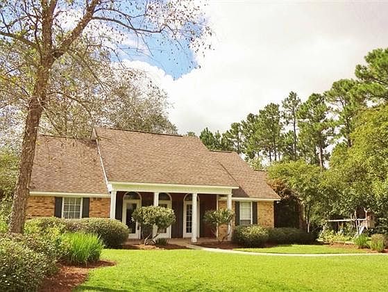 1st image of 12637 Lake Village Dr