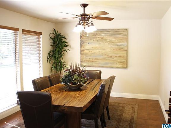 2nd image of 2046 W Sunset Dr
