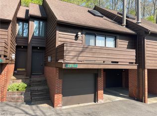 275 Solon Rd #275C, Chagrin Falls, OH 44022