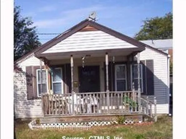 8 Whiting Rd, East Hartford, CT 06118