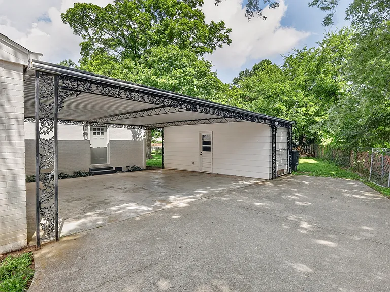 544 Watsonwood Dr — Photo 44