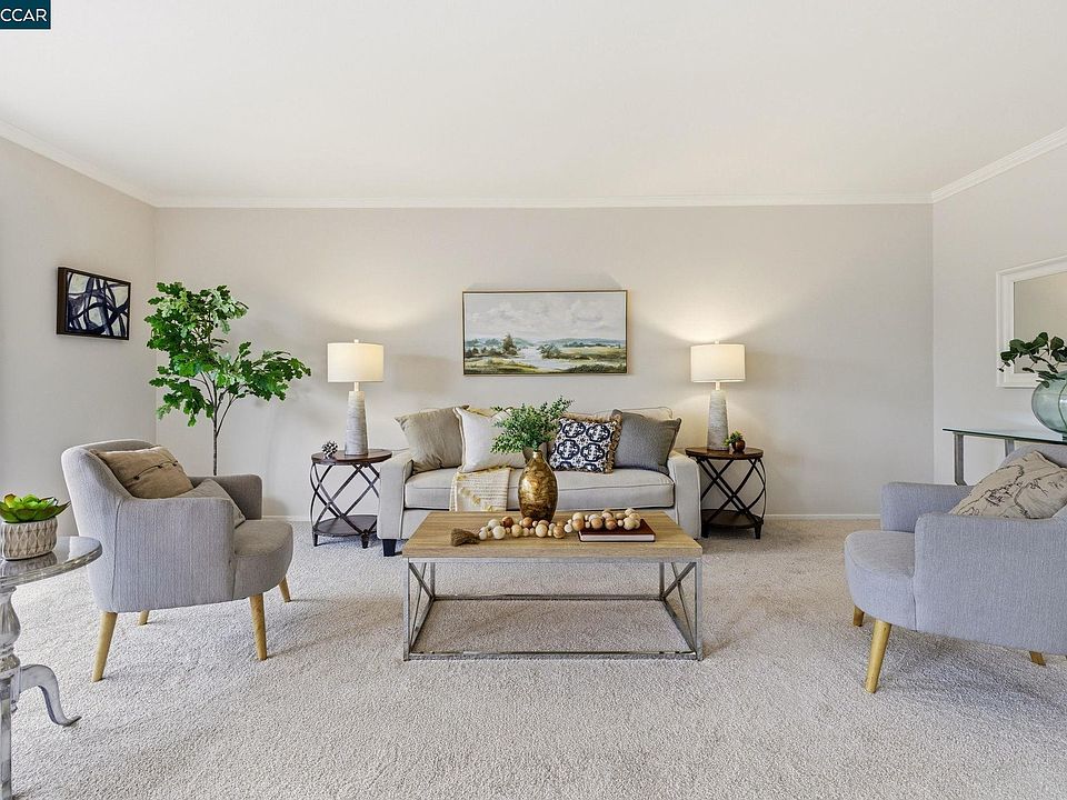 1st image of 2333 Pine Knoll Dr Unit 14