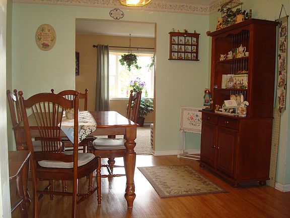 4th image of 104 Belaire Dr