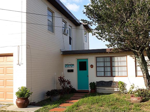 2nd image of 460 Grandview Ave #C