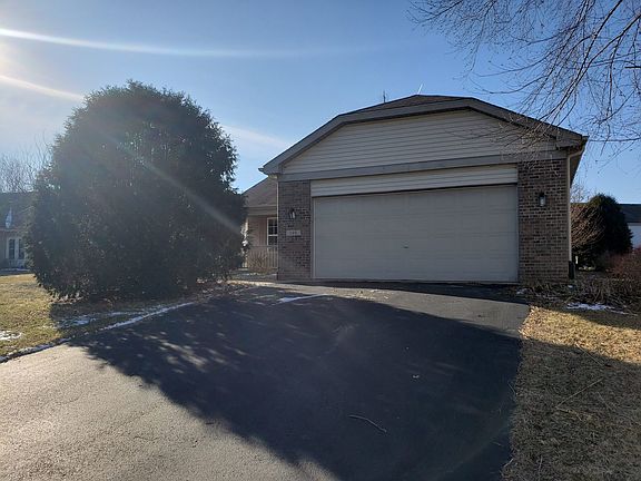 2nd image of 105 Bree Dr