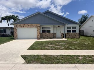 127 Stillwater Cir, Jupiter, FL 33458