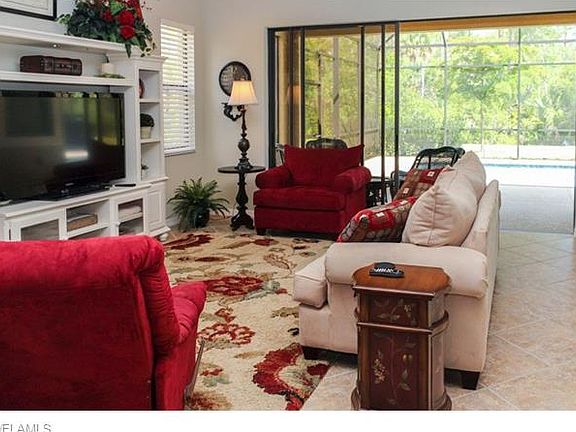 5th image of 11098 Esteban Dr