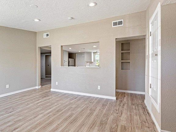 5th image of 2409 NW 32nd St