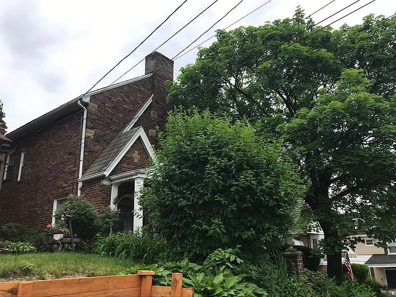 5 Sterling St photo 1