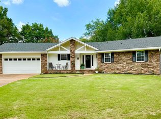1 Summit Cir, Searcy, AR 72143