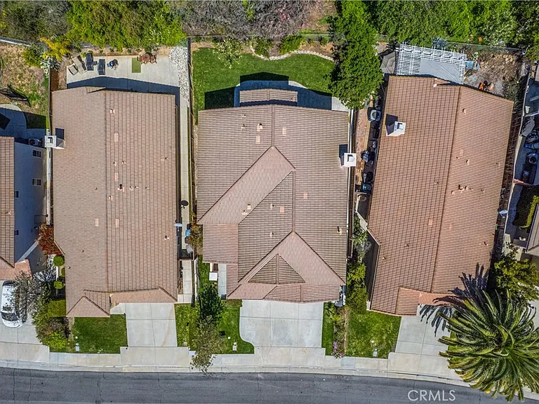 41258 Pine Tree Cir — Photo 3