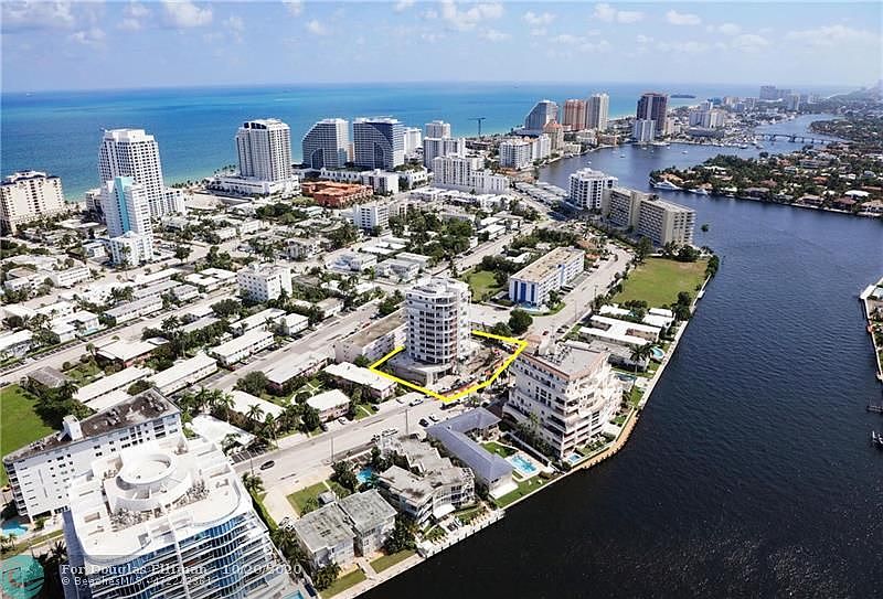1st image of 620 Bayshore Dr #201