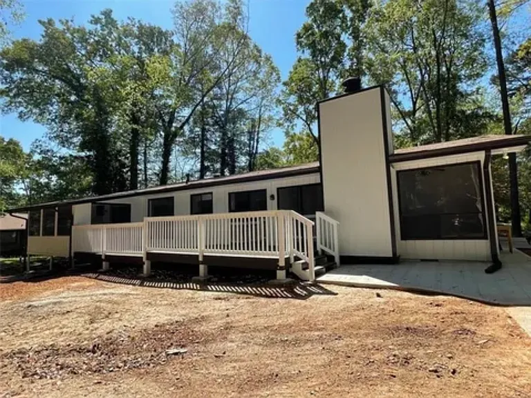 Briarbend Ct — Photo 8
