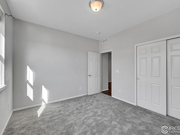 3rd image of 2962 Echo Lake Dr