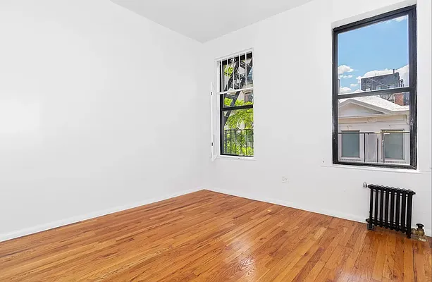 Rented by REAL New York | media 13