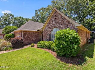 412 Dunlin Ct, Brandon, MS 39047