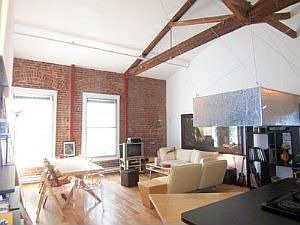 Living :: Harbor Lofts 216