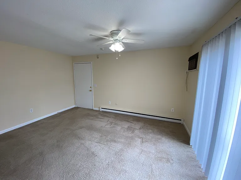 2 Pineland Avenue — Photo 22
