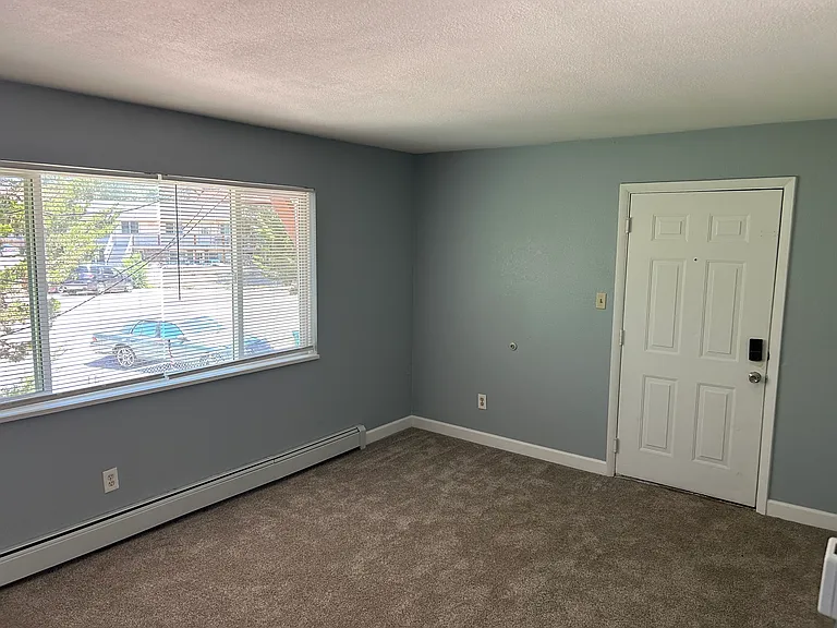 318 Bonnie Ct #3 — Photo 13