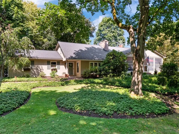 313 Boston Mills Rd, Hudson, OH 44236