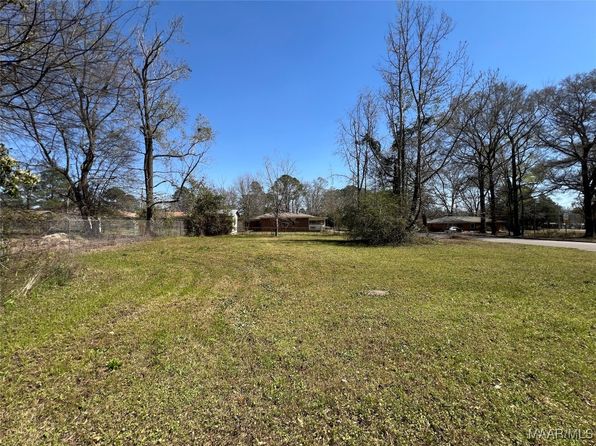 901 Eagle Rd, Dothan, AL 36303