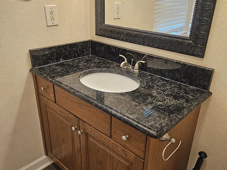 1233 Rockwood Ct — Photo 30