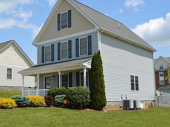 2nd image of 117 Lofty Cir
