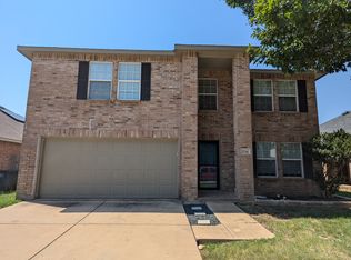 1736 Thorntree Ln, Justin, TX 76247