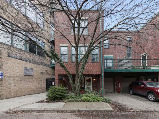 2208 W Diversey Ave #S, Chicago, IL 60647