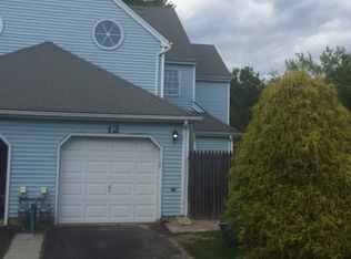 12 Whittier Ct, Freehold, NJ 07728