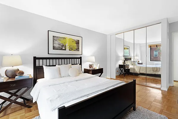 Sold by Compass | media 21